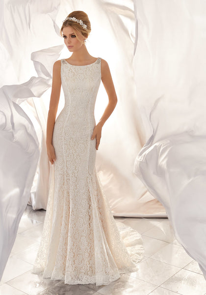 #C6006 - Concepcion Bridal & Quinceañera Boutique
