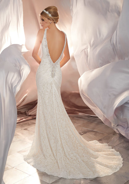 #C6006 - Concepcion Bridal & Quinceañera Boutique
