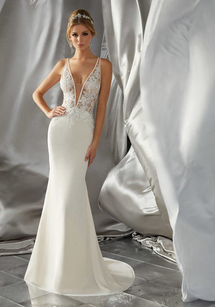 #C6009 - Concepcion Bridal & Quinceañera Boutique