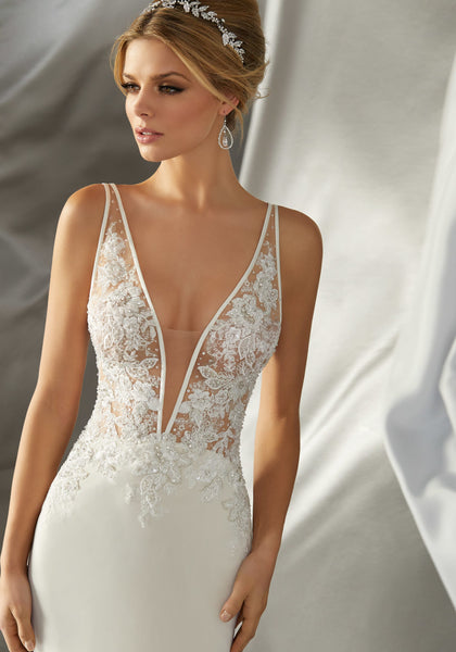 #C6009 - Concepcion Bridal & Quinceañera Boutique