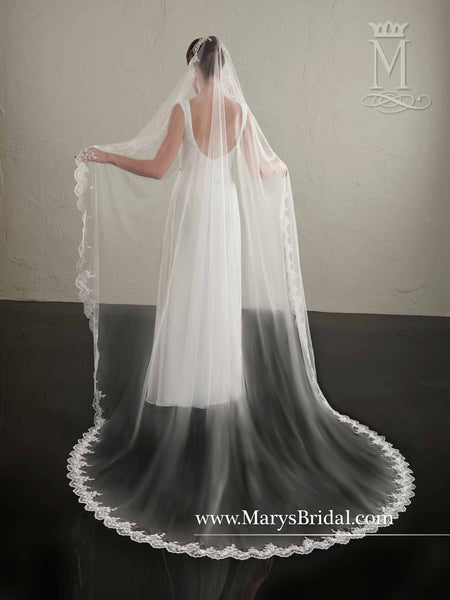 Lace 120" Long Veil - Concepcion Bridal & Quinceañera Boutique
